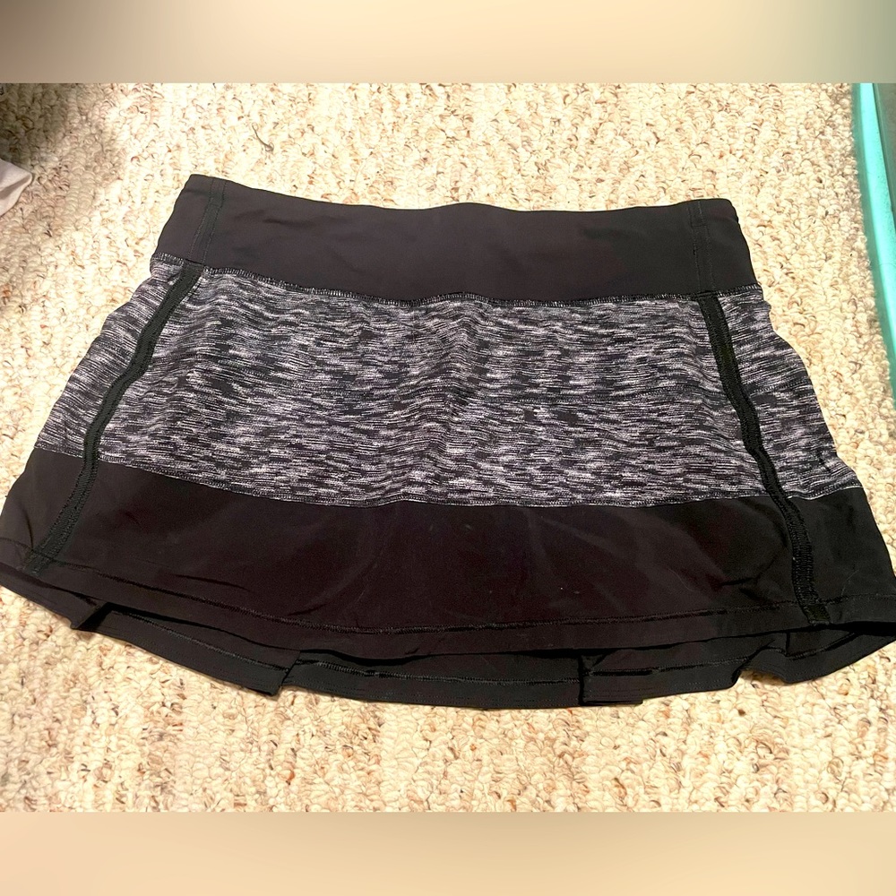 Lululemon Pace Rival Skirt - Size 8